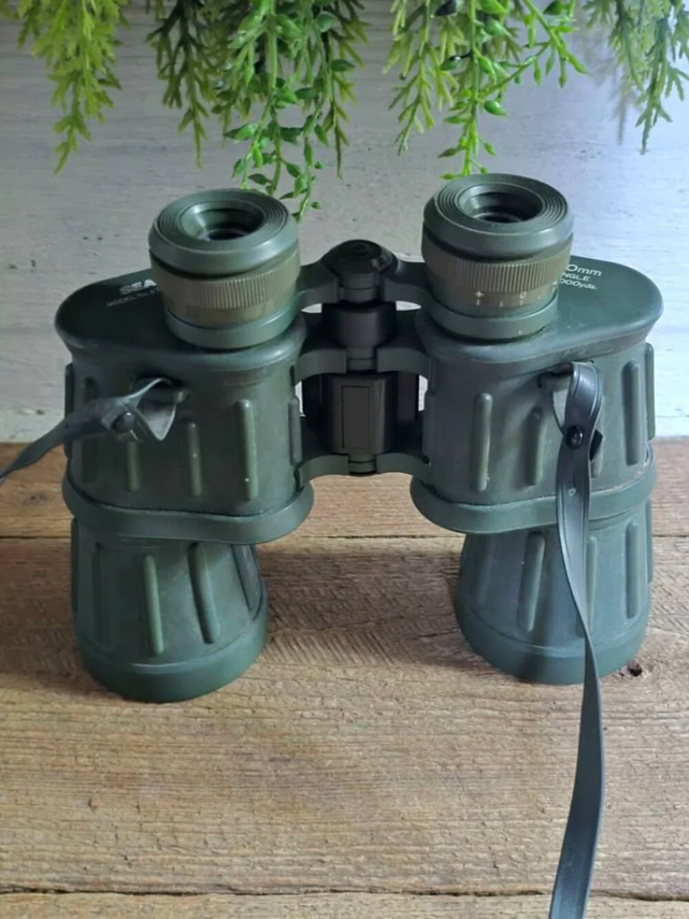 Vintage Sears Green 473.2586500 10x5mm Wide Angle 367ft at 1000yrds Binoculars